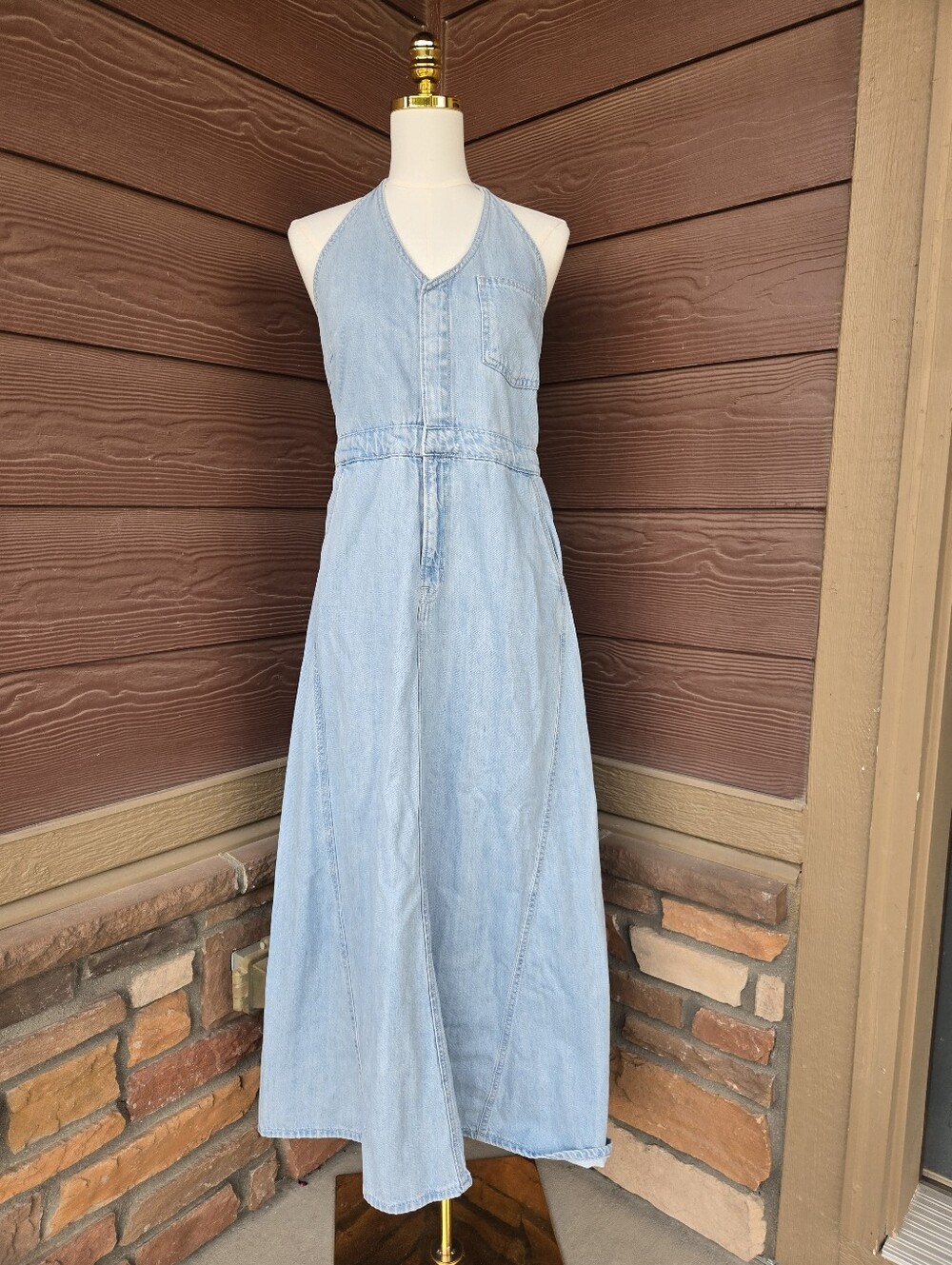 Universal Thread Light Wash Denim Halter Maxi Dress Women's Size 12 - Picture 2 of 16